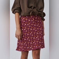 A Sassy Floral Print Adorns This Fluttery Skirt That's A Versatile Addition To Your Season-Spanning Wardrobe. 20" Center Front Length (Size 8) Unlined 100% Viscose Hand Wash, Line Dry Imported Casual Purple Mini Skirt For Fall, Purple Mini Skirt For Fall, Purple Relaxed Mini Skirt, Chic Purple Bottoms With Floral Print, Casual Purple Skirt For Fall, Chic Purple Flowy Mini Skirt, Casual Purple Flowy Skirt, Casual Purple Skirt For Spring, Flowy Lined Mini Skirt In Purple