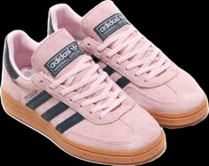 Adidas Handball Spezial, Adidas Handball, Quoi Porter, Shoe Wishlist, Neue Outfits, Adidas Spezial, Aesthetic Shoes, Shoe Inspo, Swag Shoes