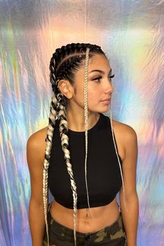 13 Trendy Festival Hairstyles for Coachella and More in 2024 - Asian Hair Trends, Hair Colors Asian, Easy Festival Hair, Braids Festival, Festival Hair Braids, Running Late Hairstyles, Rave Hairstyles, Festival Braid, Rave Braids