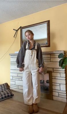 Overalls Outfit Modest, Overalls Outfit Autumn, Overall Autumn Outfit, Cozy Overalls Outfit, Overalls Outfit Aesthetic Summer, Fem Aesthetic Outfit, Fall At The Beach Outfits, Pennsylvania Outfits, Modest Granola Outfits