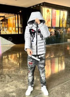 Winter Drip Men, Stile Drip, Drip Poses, Outfit Drill, All Red Nike Shoes, Winter Outfits Men Streetwear, Winter Drip, Uk Street Style, Red Nike Shoes