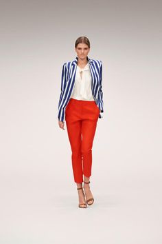 Red Trousers, Spring Fashion Trends, Work Attire, Trench Coats, Work Fashion