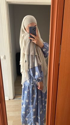 Khimar Outfit, Khimar Style, Modest Fashion Muslim, Estilo Hijab, Hijab Designs, Hijab Fashionista