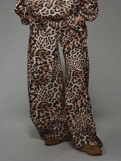 Leopard Print Oversized Wide Leg Pants Winter Wear Multicolor    Knitted Fabric Leopard Print,All Over Print,Textured Pattern Wide Leg Medium Stretch  Women Clothing, size features are:Bust: ,Length: ,Sleeve Length: Wide Leg Pants Winter, Beige Chelsea Boots, Ruffle Mini Skirt, Wide Leg Sweatpants, Coverup Skirt, Hem Skirt, Pantalon Large, Winter Mode, Winter Wear