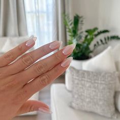 simple nails designs Ombre Effect, Simple Nail Designs, Tiny Heart, Accent Nails, Simple Nails, Soft Pink, Geometric Shapes