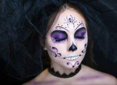 Paint Ideas 2023, Catrina Makeup, Muertos Makeup, Sugar Scull, Day Of The Dead Makeup, Spider Net, Halloween Ball