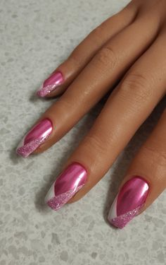 Ongles Gel Rose Pastel, Glitter And Chrome Nails, Ongles Rose Pastel, Chrome Pink Nails, Medium Coffin Nails, Nails Pink Glitter, Chrome Pink, Glitter Press On Nails, Medium Coffin