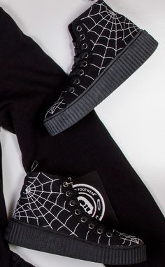 SNEEKER-250 Black High Top Creeper-Demonia-Tragic Beautiful Spider Web Embroidery, Web Embroidery, Comfy Shoe, Goth Shoes, Creepers Shoes, Pretty Shoes Sneakers, Custom Converse, Skate Shoe, Black High Tops