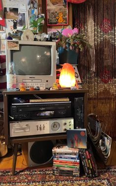 Bedroom, room, salt lamp, old tv Wall Art Projects, Hippy Room