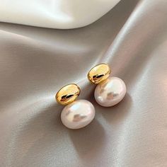 Pearl Ball Dainty Earrings Earrings Ecuyeres Gold Earrings Wedding Guest, Flat Pearl Earrings, Pearl Drop Earrings Gold, Sweet Accessories, Pearl Earrings Wedding, Alloy Earrings, Classic Earrings, Pearl Design, Color Dorado