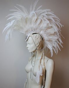 My new headdress! By HatterDesigns (Adrian Yeak) White Feather Headpiece, White Headdress, Feather Mohawk, Zebra Costume, Feather Crown, Dance Props, Feather Fashion, Feather Headpiece, Wedding Headdress