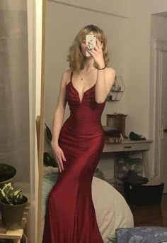 Gaun Koktail, Prom Dress Inspo, Wanna Kiss, Gaun Fashion, Prom Dress Inspiration, Pretty Prom Dresses, فستان سهرة, Grad Dresses, Prom Outfits