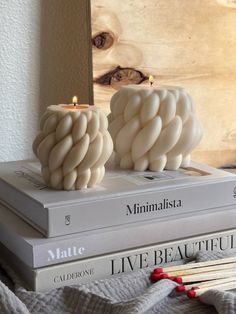 This Pillar Candles item by urbancraftStyle has 3658 favorites from Etsy shoppers. Ships from Orlando, FL. Listed on Nov 15, 2024 Knot Candle, Candle Decor Ideas, Classy Home Decor, Pillar Candle Decor, Cozy Candle, Apartment Styling, Cute Candle