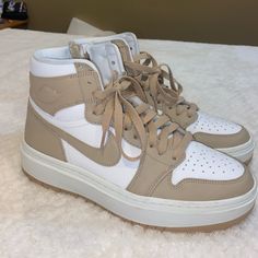 Air Jordan 1 Elevate High Women’s Size 10 Never Worn!!! So Cute And So Comfortable. Zip Side For Easy On/Off. Perfect Fall/Winter Neutral Shoe Beige Nikes, White Nike Outfit, Josie Core, Air Jordan 1 Elevate High, Jordan 1 Elevate High, High Tops Outfit, Jordan 1 Elevate, Antlers Decor, Fall Sneakers