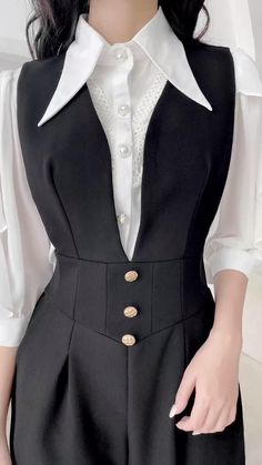 Trendy Outfit Ideas, Trying New Things, Concept Clothing, Fall Outfit Ideas, Woman Suit Fashion, Look Older, Classy Work Outfits, Stylish Work Outfits, Trendy Outfit