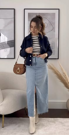 Long Denim Skirt Outfits, Skirt Outfits For Women, Fashion Dresses For Women, Cool Outfit Ideas, Modest Casual Outfits, Denim Skirt Outfits, Cool Outfit