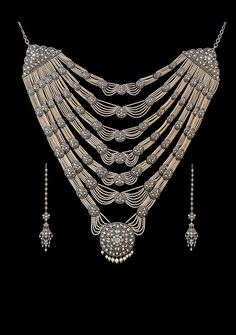 Gem Palace, Traditional Indian Jewellery, Wedding Suite, India Jewelry, Royal Jewelry, Necklace And Earrings