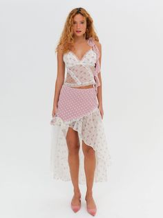 Put on your Sunday best in the Francine pink midi skirtan asymmetrical skirt with mixed patchwork prints, a gathered lace trim, and a fixed rosette at the front slit. 2 Piece Outfit Set Skirts, Cute Flowy Skirts, Layered Skirts, Dream Skirt, Skirt Set Two Piece, Matching Skirt Set, Pink Midi Skirt, Desired Reality, Pretty Clothes