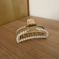 Brand New Gold Metal With Pearl Lining Trim Hair Claw Clip. Beautiful Elegant. Never Used. Good Quality Sturdy. Gold Claw Clip, Trim Hair, Golden Pearl, Zara Gold, 2024 Christmas, Hair Claw Clip, Metal Hair, Claw Clips, Metallic Hair