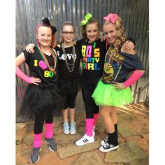 Kids 80s Outfit Ideas, 80s Dress Up Day, 80s Diy Costume, Easy 80s Outfit, 80s Costume Diy, 80s Dress Up Ideas, 80s Girl Costume, 80s Themed Outfits, 80s Outfit Ideas