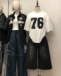 Fashion Styles Types Aesthetic, Asia Outfit, Sixth Form Outfit, Rainy Summer Outfit, Organize A Small Closet, Scout Outfit, Acubi Style, Fashion Staples