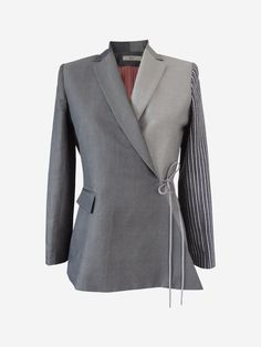 This wrap blazer is made of two tone gray silk/cotton and a vintage striped wool, featuring a minimal wrap front design with shoelace tie closure. Show everyone who's boss at work meetings, a keynote speech, or cocktails. Each wrap blazer jacket is made to order and colors may be customized. Please enquire at info@notaligne.com. Silk/Cotton with wool Made in New York City Wrap Blazer, Oversized Blazers, Blazer Outfits For Women, Blazer Jackets For Women, Expensive Taste, Tie Shoelaces, Black Tweed, Blazer Designs, Gray Silk