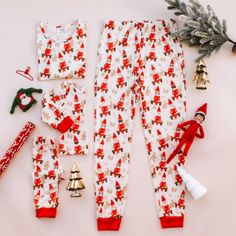 We Have This Brand New Pajama For Women And Kid Family Matching Pjs, Cozy Pjs, Matching Pjs, Pajamas Comfy, Elf Christmas, Family Christmas Pajamas, Mommy And Me Outfits, Matching Pajamas, Star Dress