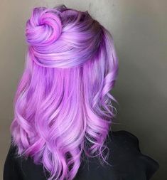 #Cottoncandy dreams 🍭 #regram @glambylily #americansalon #unicornhair #haircolor #hairinspiration #radiantorchid #fuschia #lavenderhair Purple And Pink Hair, Pink Hair Color Ideas, Pink Hair Color, Hair Color Pastel, Peinados Fáciles Para Cabello Corto