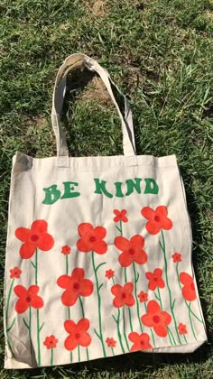 Canvas Bag Painting Ideas Easy, Totebag Painting, Painted Totes, Sorority Paintings, Plain Tote Bag, Plain Tote