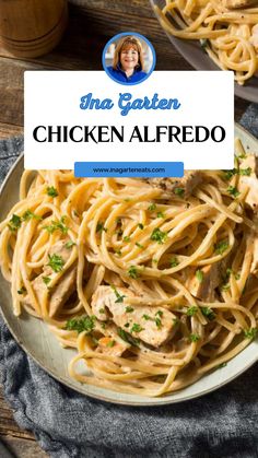 Ina Garten Chicken Alfredo Authentic Chicken Alfredo, Chicken Alfredo Recipe, Olive Garden Chicken Alfredo Recipe, Celebrity Chef Recipes, Chicken Fettuccine, Olive Garden Recipes, Chicken Alfredo Recipes