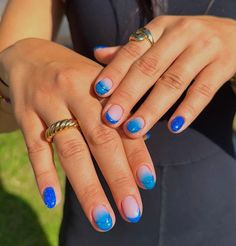 Get ready for summer with 40 easy-to-do nail designs in refreshing shades of blue. From pastel to bold, these stylish nails are perfect to keep your summer look cool and chic. Nails Blue, Blue Nail Designs