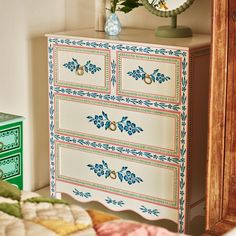 Hand Painted Furniture – Trends for the Modern Home Hand Painted Dressers, Painted Cupboards, Painted Drawers, Painted Dresser, Wood Chest, Furniture Renovation, Oliver Bonas