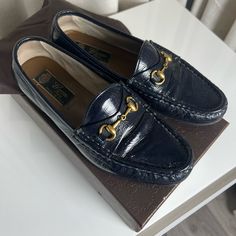 Gucci “1953” Horsebit Loafer Black Size 36 Gucci 1953 Horsebit Loafer, Shoes Gucci, Gucci Black, Gucci Shoes, Moccasins, Loafers, Size 6, Gucci, Women Shoes