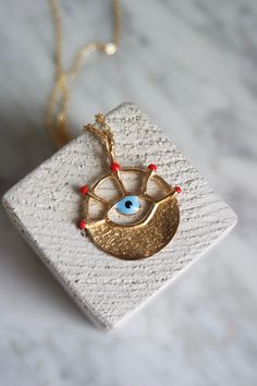 Evil eye medallion is handmade by me it is moulded bronze, enamel is used for the colorful parts. Chain part is silver and rose gold plated. chain length is 55 cm. Modern Evil Eye, Porcelain Jewellery, Greek Eye, 2017 Trends, Jewelry Wax, Art Nouveau Necklaces, Evil Eye Necklace Gold, Jewelry Design Drawing, Polymer Crafts