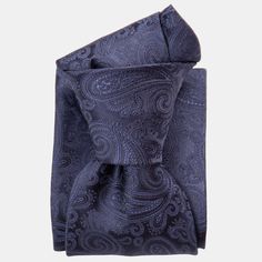 Midnight Blue Silk Paisley Formal Tie - Made in Italy Mens Tailoring, Square Scarf Tying, Dinner Jackets, Luxury Ties, Long Silk Scarf, Jacquard Loom, Corporate Attire, Tie For Men, Paisley Tie