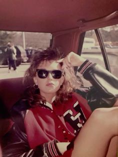 80s Fashion For Women Aesthetic, 80s Moodboard Aesthetic, 80s Real Photos, 80s America Aesthetic, Red 80s Outfit, 1980s Outfits Aesthetic, Glamour Shots 80s, 80s Profile Picture