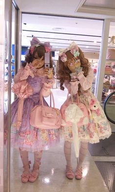 Ott Sweet, Kawaii People, Mode Harajuku, Japanese Lolita Fashion, Kawaii Clothes Goth, 일본 패션, Lolita Outfits, Japanese Street Fashion, Sweet Lolita