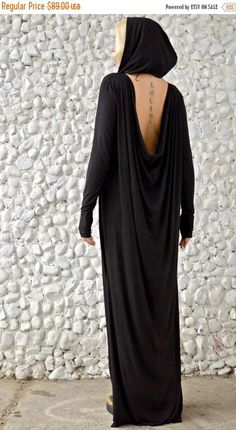 SALE 25% OFF Black Maxi Dress / Loose Backless Dress / Black https://www.etsy.com/listing/271583085/sale-25-off-black-maxi-dress-loose?utm_campaign=crowdfire&utm_content=crowdfire&utm_medium=social&utm_source=pinterest Gothic Long Dress, Plus Size Long Dress, Backless Dress Black, Dress Extravagant, Plus Size Long Dresses, Chic Gowns, Hooded Dress, Gothic Dress, Etsy Art