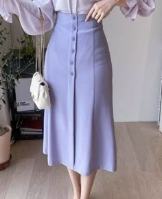 Rok Midi, Modest Dresses Casual, Korean Clothing, Fashion Mistakes, Modest Fashion Outfits, Outfits Winter, Girly Outfits, Business Casual Outfits