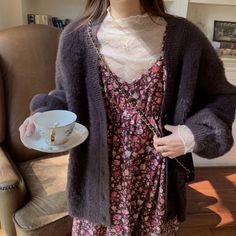 Clothing Aesthetic, Aesthetic Outfit Ideas, Harajuku Fashion, Modest Outfits, Aesthetic Clothes, Pretty Outfits, Fashion Inspo Outfits, Korean Fashion, A Woman