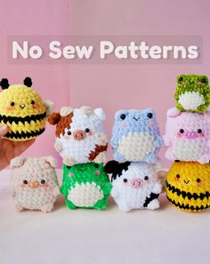 there are many small crocheted animals together