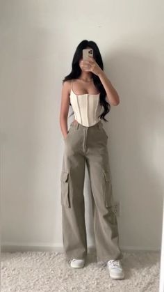 Aesthetic Outfits Closet Revamp, Corset Outfit, Future Wardrobe, Beige Outfit, Neue Outfits, Casual Day Outfits, Cooler Look, Causual Outfits, Fit Check