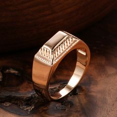 585 Gold Jewelry-585 Rose Gold Classic Glossy Ring for Women Men Wave Pattern Carve Hearts & Arrows Zircon Cut Fashion Fine Wedding Ring Jewelry is_customized: 3256802496624299 Zircon Process: Heart & Arrow Zircon Grade: AAAA Width: 9mm/8mm/6mm Wholesale: Accepted, contact get wholesale price Types: Suitable For all Customer Style: TRENDY Style: Trendy Shape\pattern: Geometric Setting Type: Tension Setting Rings Type: Wedding Bands Quantity: 1 Pcs Packing: only one free velvet cloth bag each package Occasion: Wedding,Engagement,Party,Anniversary Occasion: Party N.W: 6.0g/5.0g/3.5g Metals Type: Rose Gold Item Type: Rings Gender: Women Packing Bubble Mail Sack*1 Velvet Bag*1 Bubble Paper*1 Dangle Ring, Pave Setting Ring, Prom Gift, Velvet Cloth, Tension Setting, Carved Heart, Cocktail Jewelry, Jewelry Wedding Rings, Square Rings