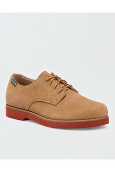 Soft, easy-to-care-for suede upper/Fully lined upper and generously padded insole for comfort all day long/Durable, shock absorbing EVA outsole and supportive shank reduces foot and leg fatigue/Not eligible for promotions | Only ships within the USA Oxford Shoe, Suede Oxfords, Red Sole, Mens Outfitters, Mens Casual Shoes, Gentleman, Retro Fashion, American Eagle Outfitters, Women's Jeans