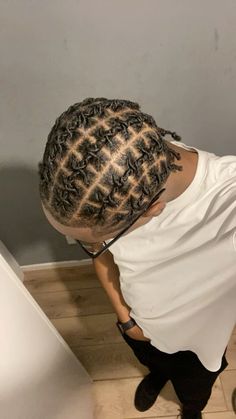 @ayecloudo on insta🫶🏾 Two Strand Twist Dreads, Two Strand Twist, Twist Styles, Loc Styles, Y2k Fashion, Mens Hairstyles, New Hair