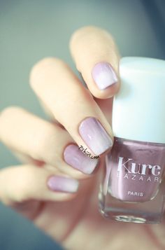 24 Delightfully Cool Ideas For Wedding Nails.....the purple ombre would match the flowers :) Purple Ideas, Wedding Day Nails, Ombre Manicure, Wedding Nails French, Creative Nail Designs, Flowers Purple, Wedding Nails For Bride, Super Nails, Bride Nails