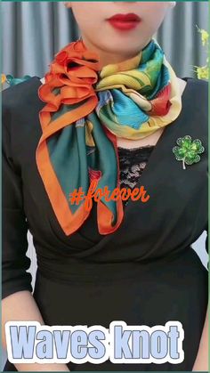 Wear Scarf, Scarf Wearing Styles, Tie A Scarf, Diy Fashion Scarf, Wedding Pakistani, Ways To Wear A Scarf, Game Day Hair, Scarf Women Fashion, Gardening Outfit