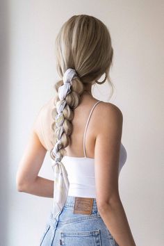 Quick and Easy Scarf Braid Styles for Beginners Braided Hair With Scarf, Hair Styles For Long Hair Length Braids, Hair With Scarf, Braided Tutorial, Braid Ponytail Hairstyles, Hairdos For Long Hair, Braids Simple, Ponytail Braided