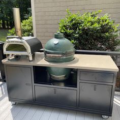 Matchless Big Green Egg Grill Cart Outdoor Pizza Party, Grilling Pizza, Wood Cooler, Big Green Egg Grill, Green Egg Grill, Egg Grill, Grill Cart, Ceramic Grill, Outdoor Cabinet