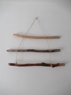 Welcome to my shop:  https://www.etsy.com/uk/shop/LonelyBeach?ref=seller-platform-mcnav Exactly as in pictures. 3 pieces set of very sturdy driftwood branches. Jute strings included. Length: 17"-19"-19.25" / 43 cm-48 cm-49 cm  Diameter:  around 3/4" (2-2.3 cm) Net weight: 7.9 oz (224 g) Set #JG-1 Color: beige /gray/brown spotted Hand picked, carefully cleaned and selected by size, these pieces are ready for your art projects.  I pick up these little wonders during my meditative walks, and truly Brown Spots On Hands, Weaving Wall Hanging, Driftwood Branch, Wall Hanging Macrame, Diy Weaving, Drift Wood, Wood Sticks, Hanging Macrame, Beige Brown